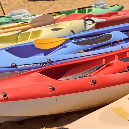 Peaceful Seaside Flat With Pool In * Бібіоне