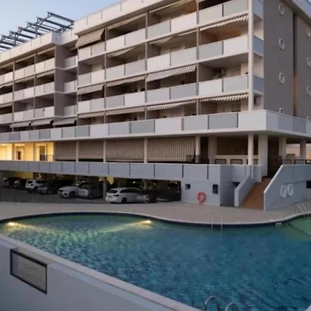 Lägenhet Peaceful Seaside Flat With Pool In