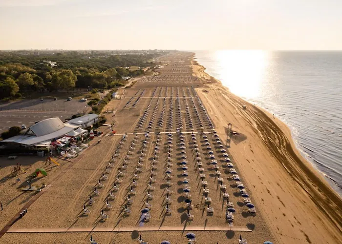 Peaceful Seaside Flat With Pool In Διαμέρισμα *